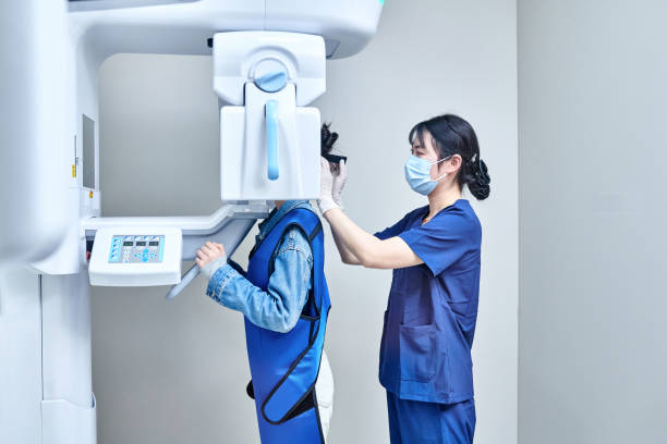 Best Emergency Tooth Extraction in Shady Cove, OR